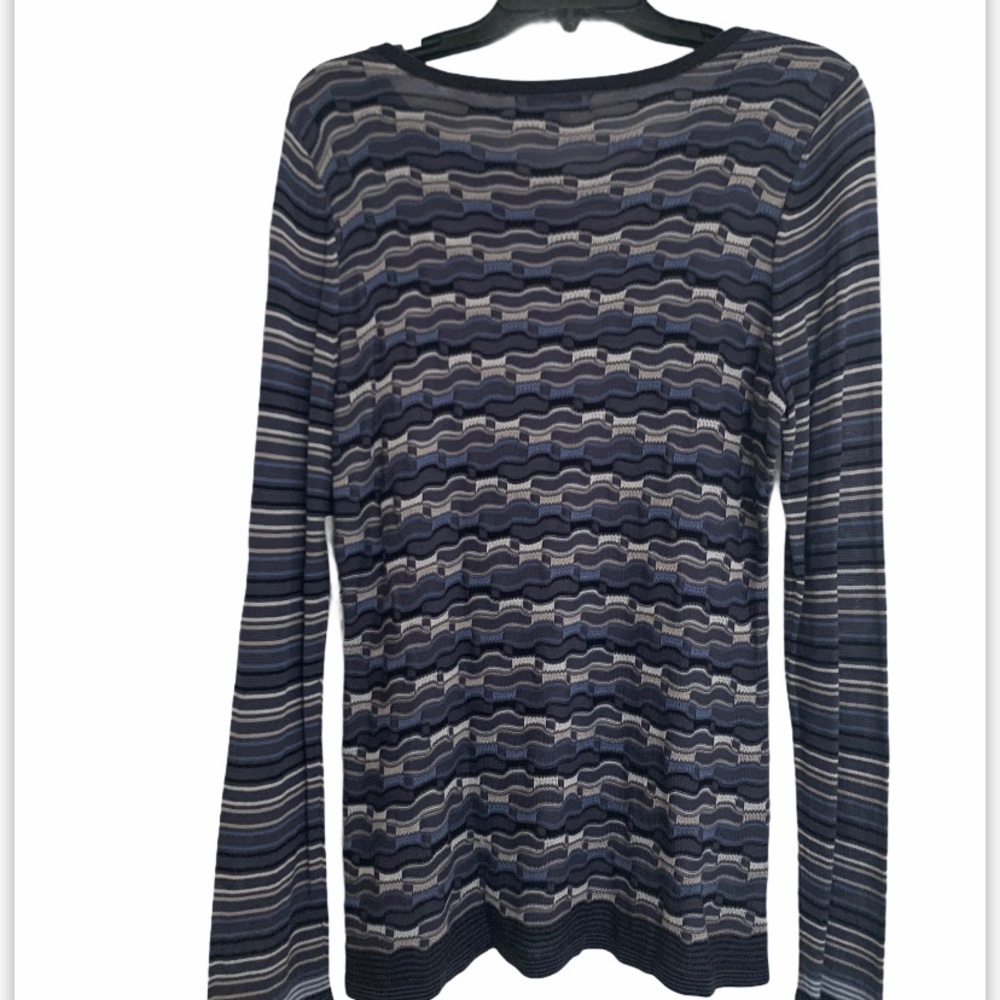 ZOZO Long Sleeve Lightweight Sweater Size L
